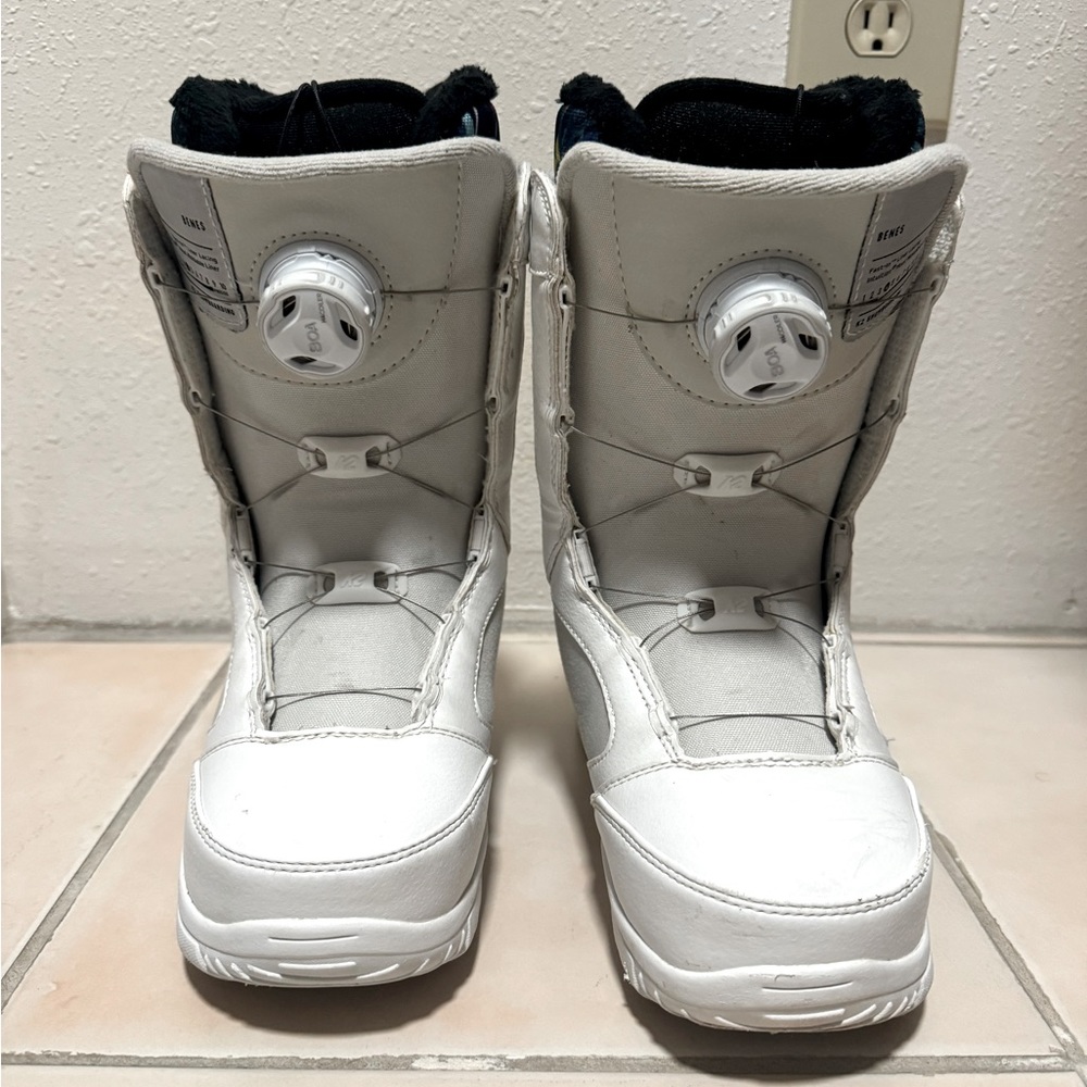 K2 Benes women snowboarding boots size 6.5
